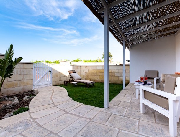 agriturismo-il-megalite-otranto-puglia-superior-terras.jpg